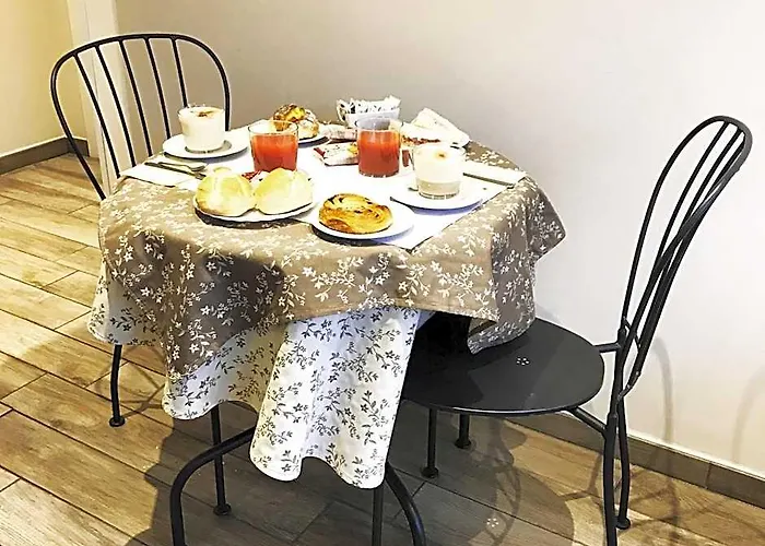 Casa Mia Vaticano בית הארחה 4*